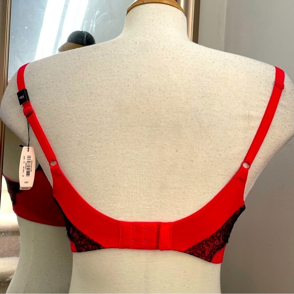 Victoria's Secret Bra Red and Black Lace 34D - Picture 5 of 8